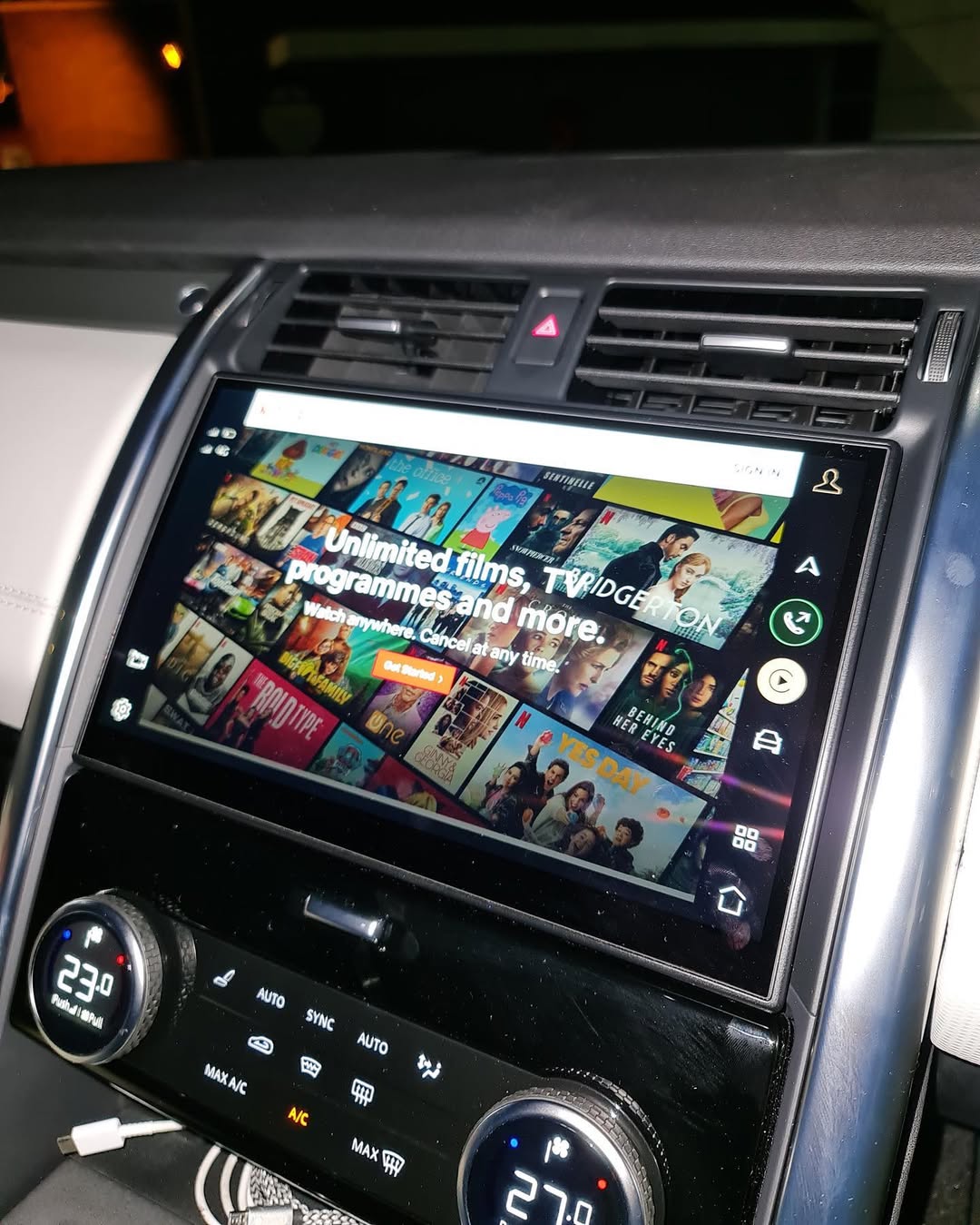 Youtube & Netflix AI-Box voor Dacia