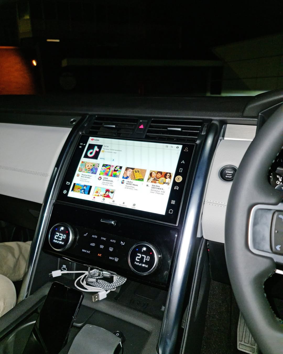 Youtube & Netflix AI-Box voor Dacia